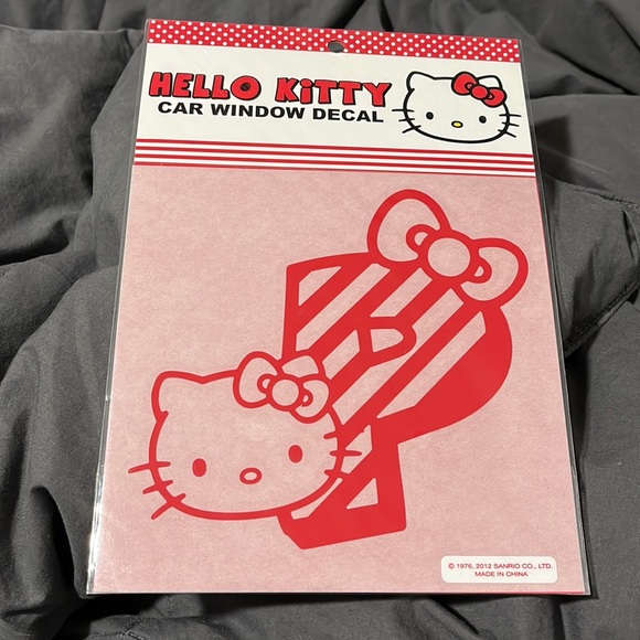 Hello Kitty Letter “P” Car Window Decal - Picture 2 of 9
